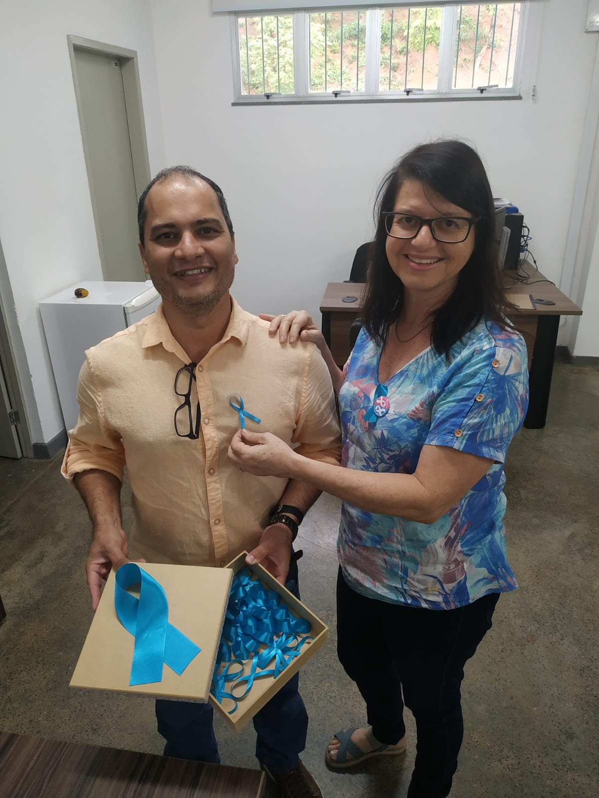 entrega de fitinha a servidor